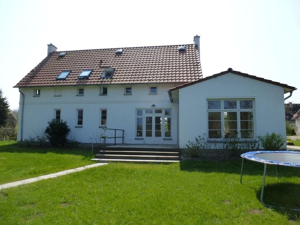 Traumhaftes Luxus-Ferienhaus Warnkenhagen  Kültér fotó