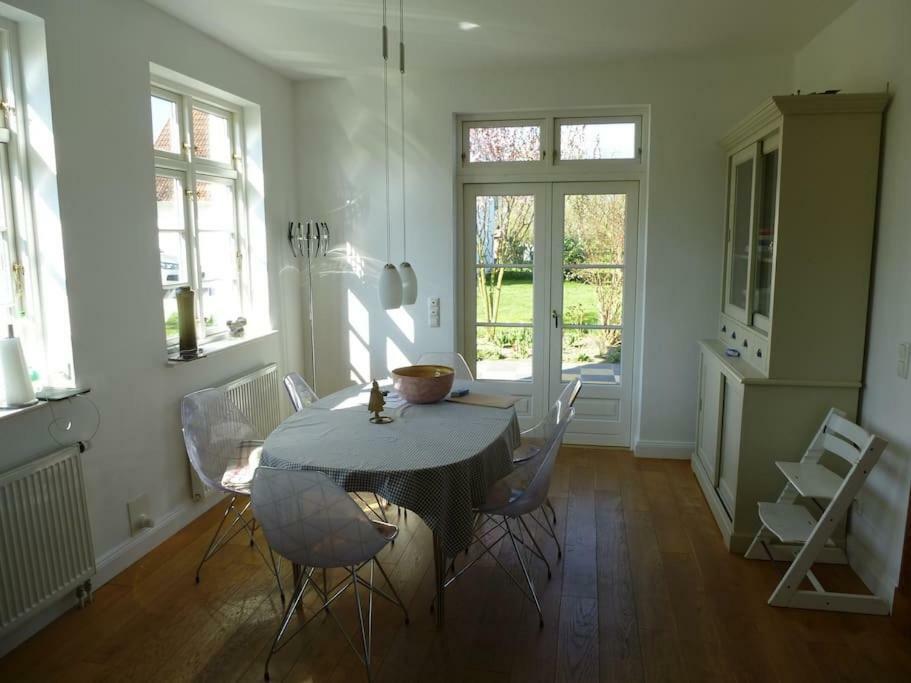 Traumhaftes Luxus-Ferienhaus Warnkenhagen  Kültér fotó
