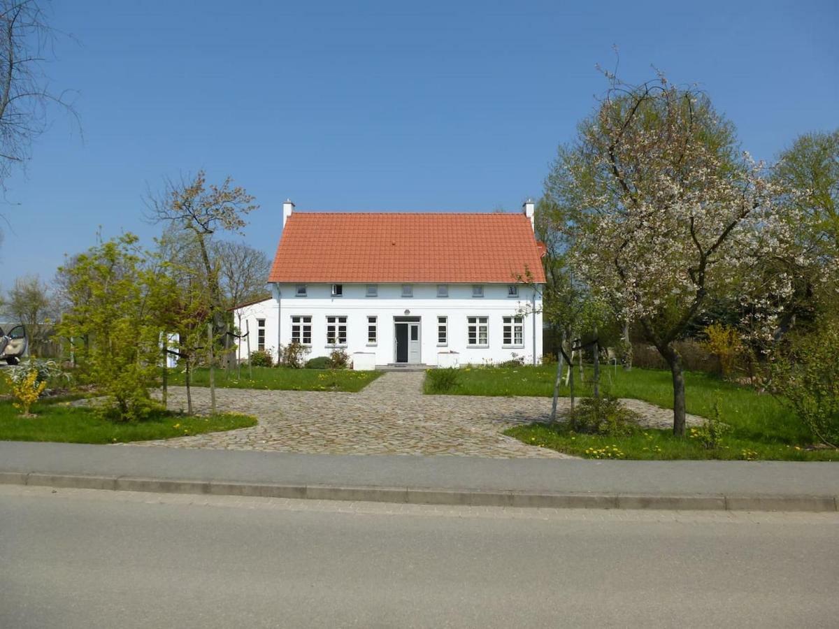 Traumhaftes Luxus-Ferienhaus Warnkenhagen  Kültér fotó